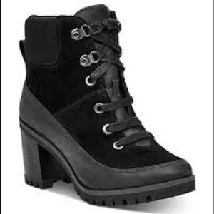 UGG Redwood Waterproof Bootie